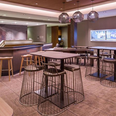 Springhill Suites By Marriott Greensboro Airport מראה חיצוני תמונה