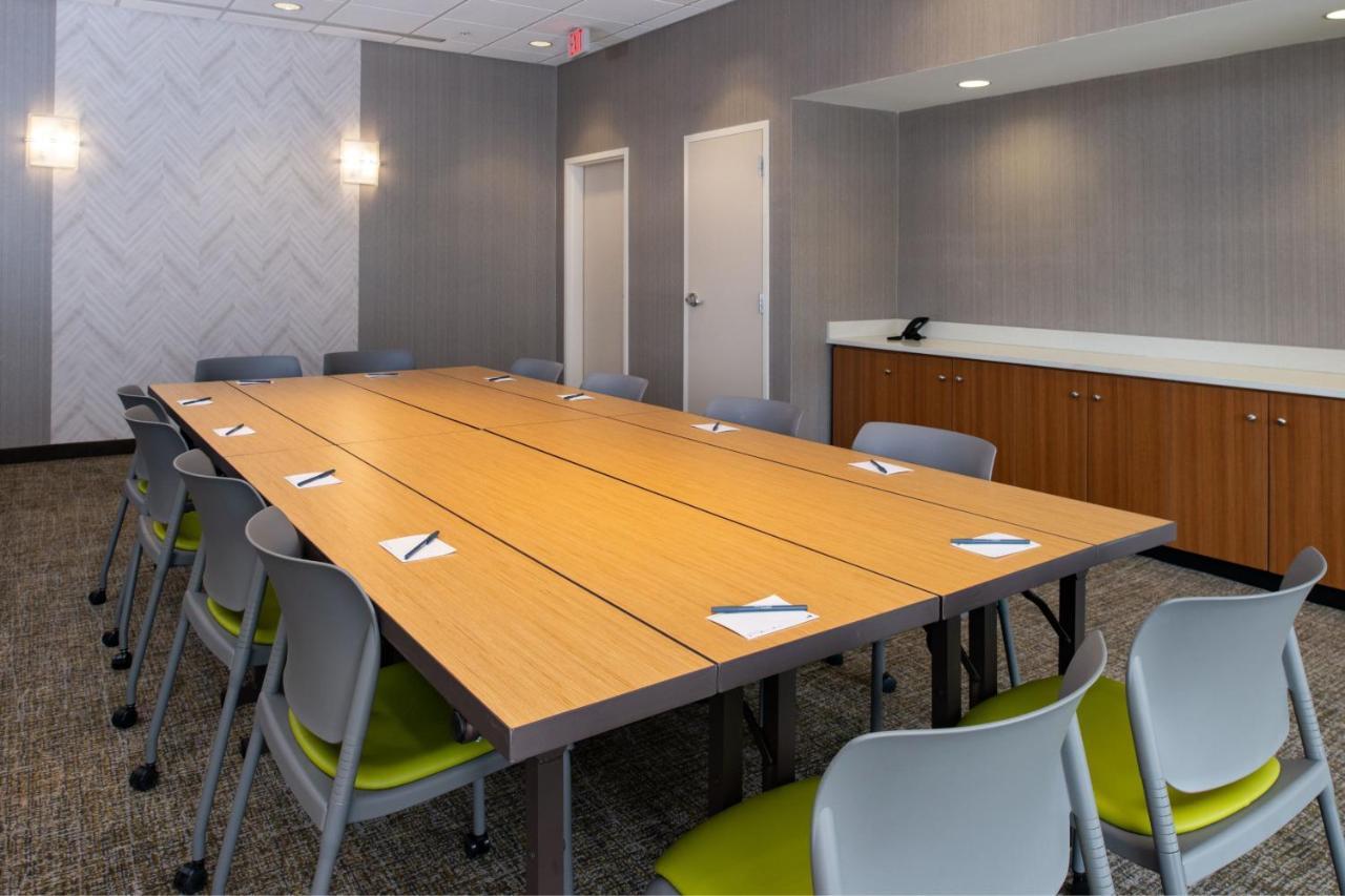 Springhill Suites By Marriott Greensboro Airport מראה חיצוני תמונה