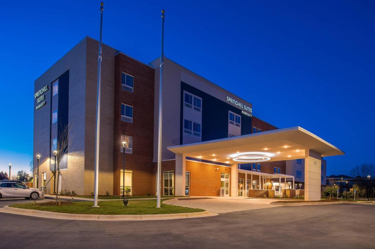 Springhill Suites By Marriott Greensboro Airport מראה חיצוני תמונה